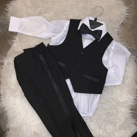 Andrew Fezza Tuxedo - Picture 4 of 4